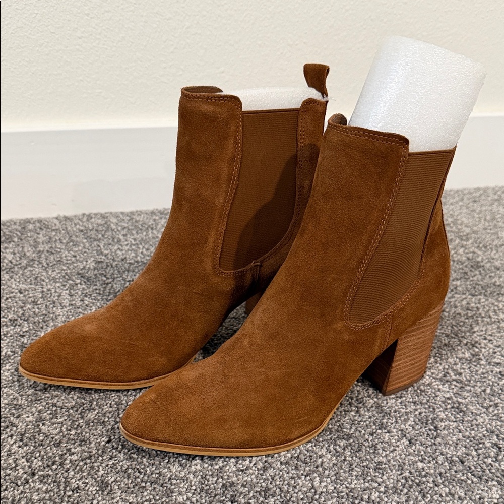 Steve Madden Addy Brown Suede Ankle Boots